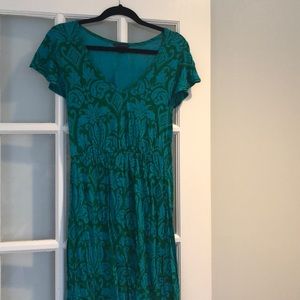 Fun and flirty Banana Republic dress